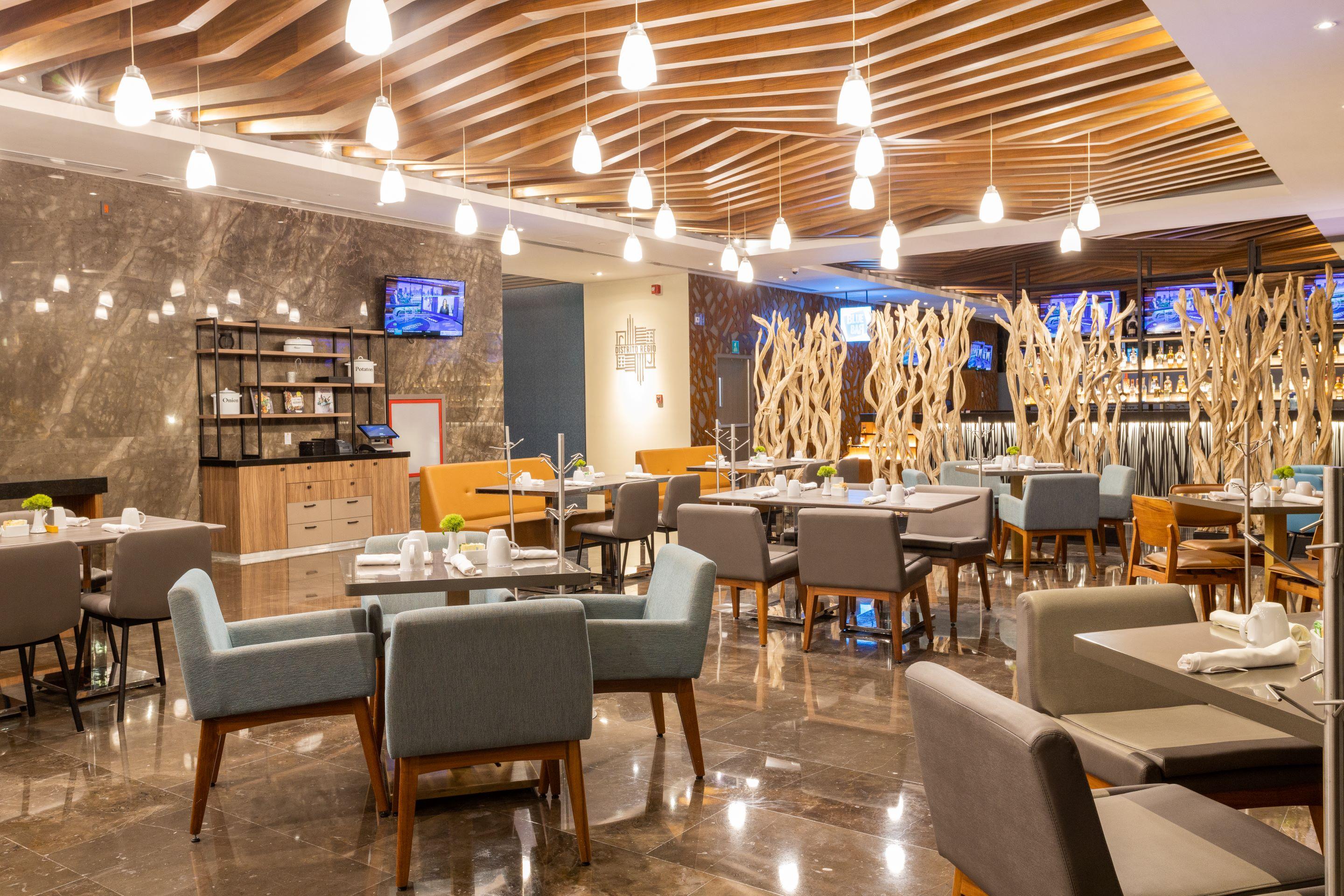 Camino Real Fashion Drive Monterrey Hotel San Pedro Garza Garcia Ngoại thất bức ảnh The lounge at the airport