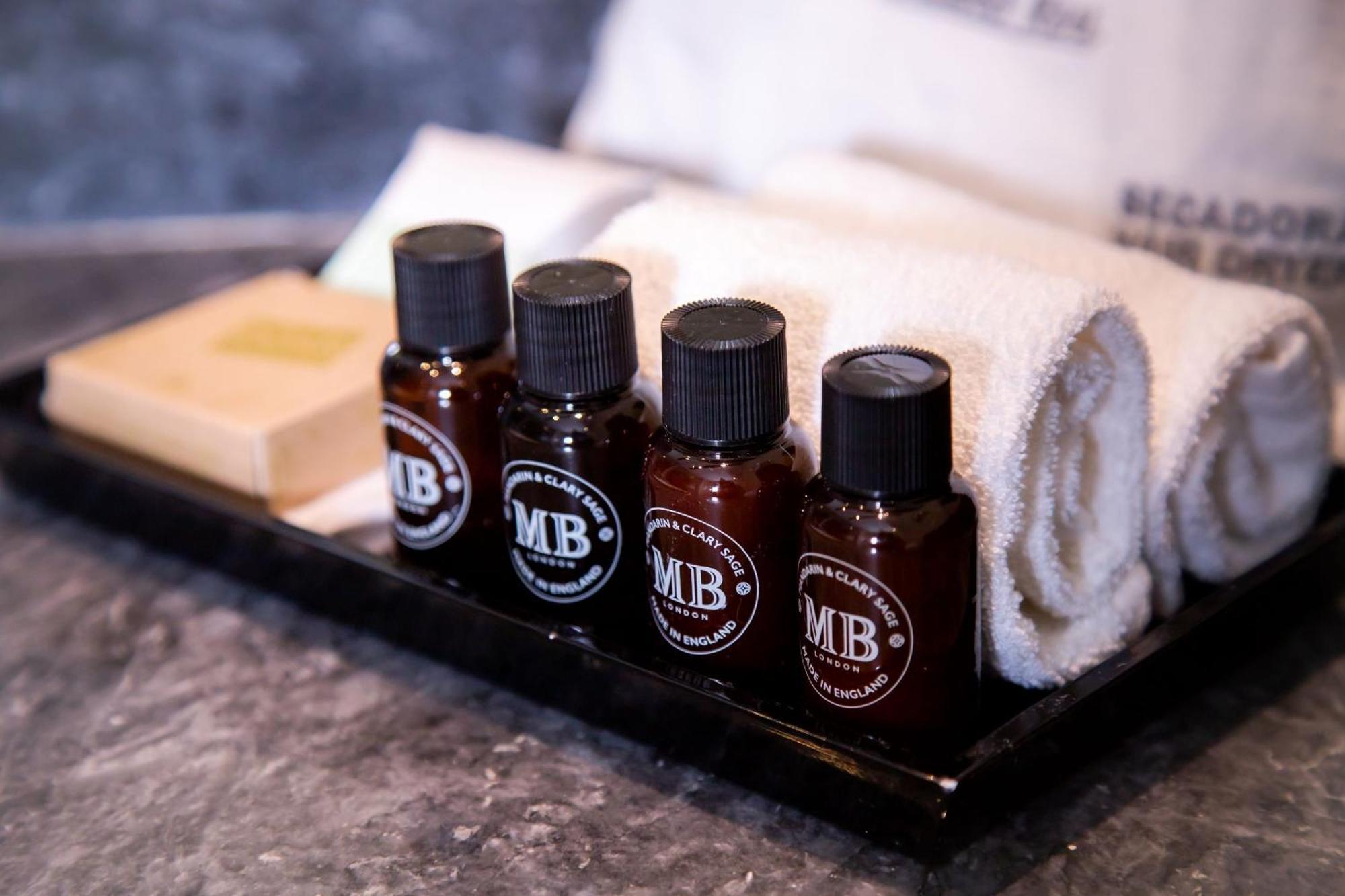 Camino Real Fashion Drive Monterrey Hotel San Pedro Garza Garcia Ngoại thất bức ảnh MB Aromatherapy