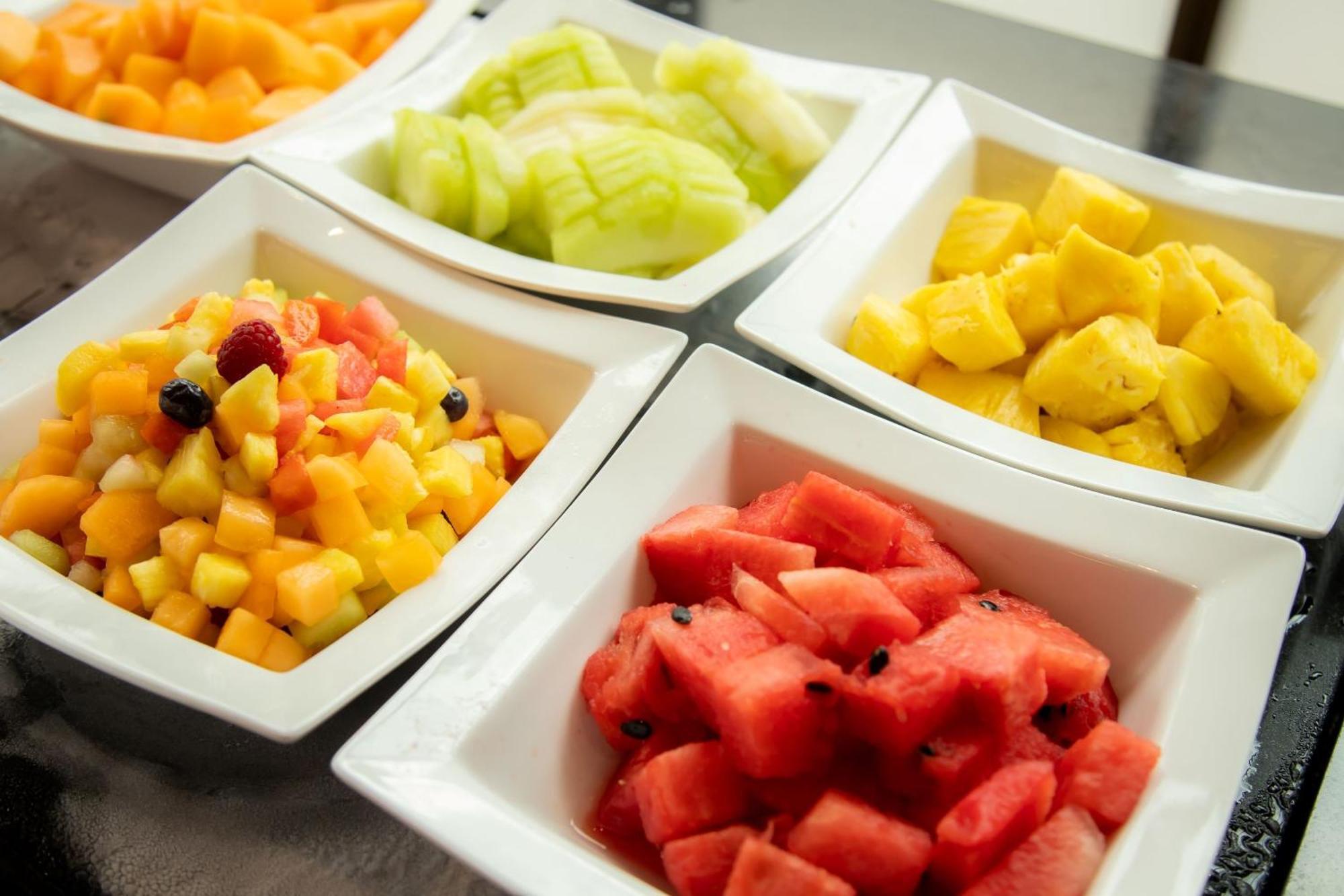 Camino Real Fashion Drive Monterrey Hotel San Pedro Garza Garcia Ngoại thất bức ảnh Fruit salad